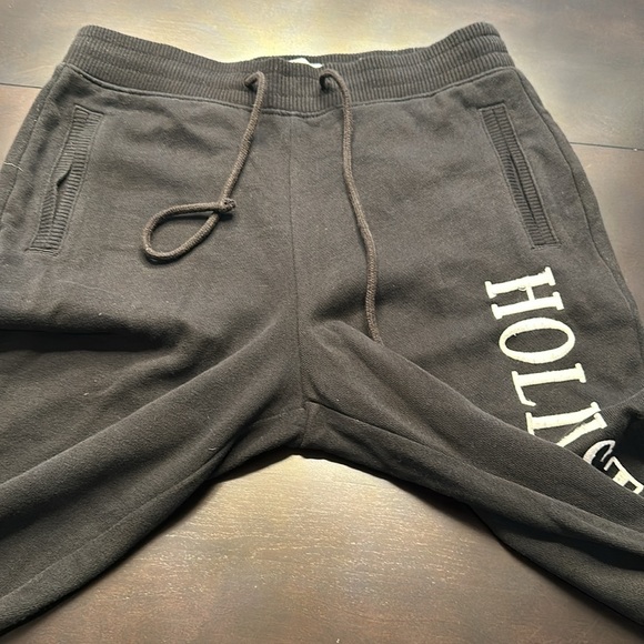 Hollister Sz XS black joggers super soft - Picture 3 of 6